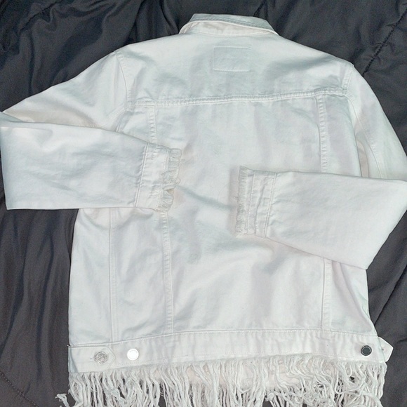 Blank NYC White Jean Jacket - Picture 5 of 6